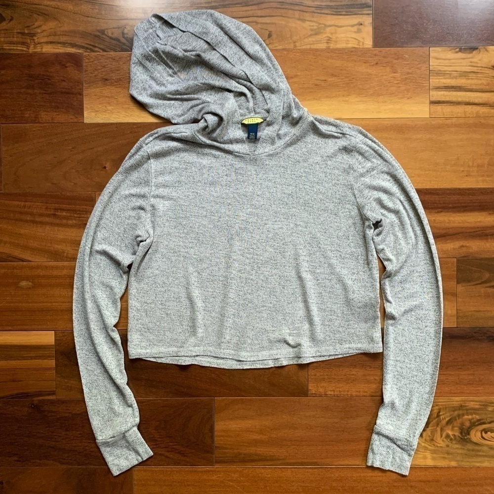 Prince & Fox Hooded Top